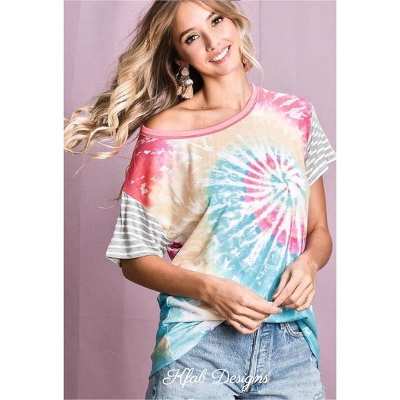 Tops - ❤️LAST 1! Circular Tie Dye Contrast Detail Top!